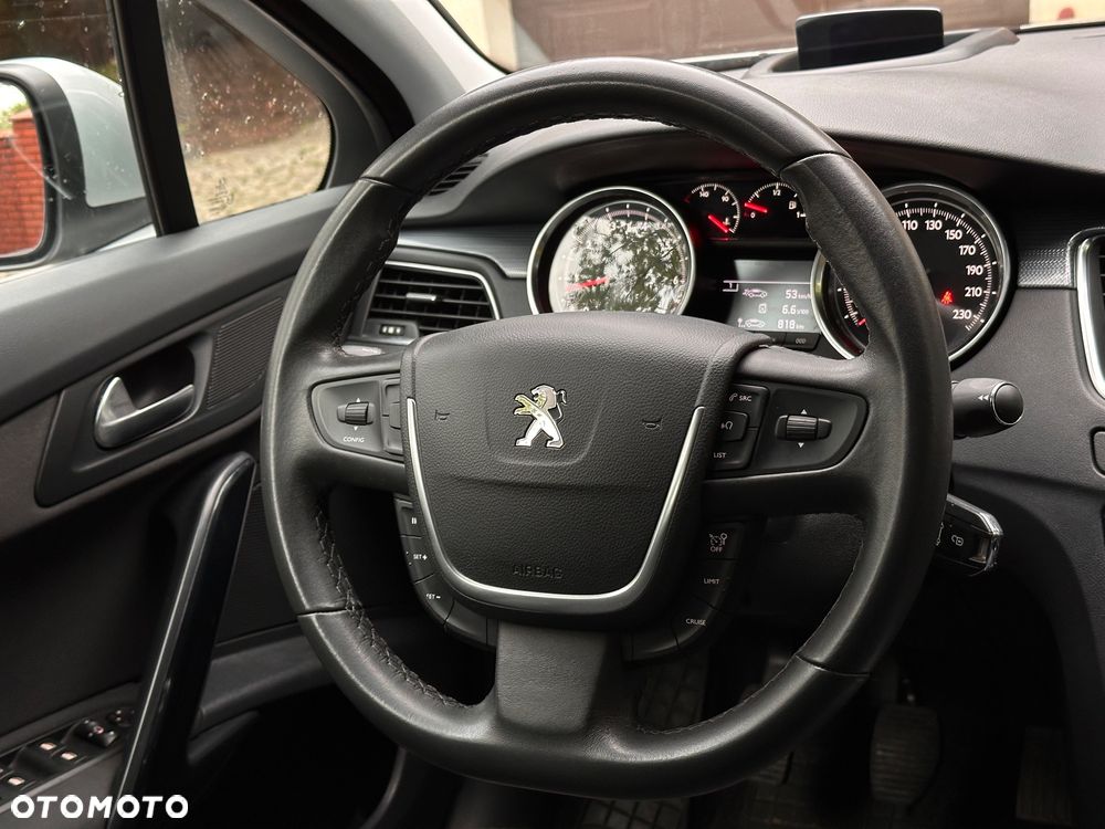 Peugeot 508 1.6 e-THP Active S&S - 13