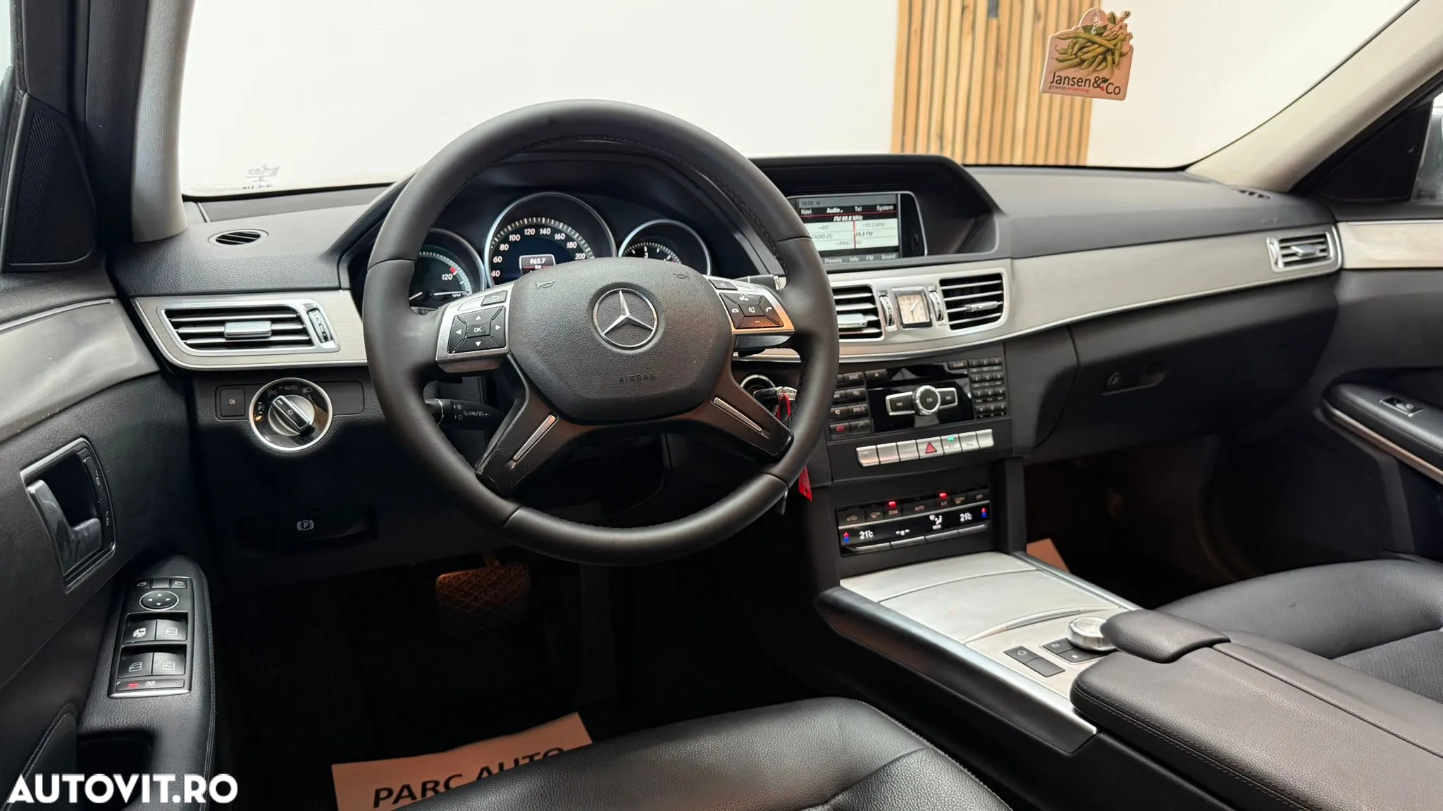 Mercedes-Benz E 200 T CDI DPF BlueEFFICIENCY Automatik Elegance - 22