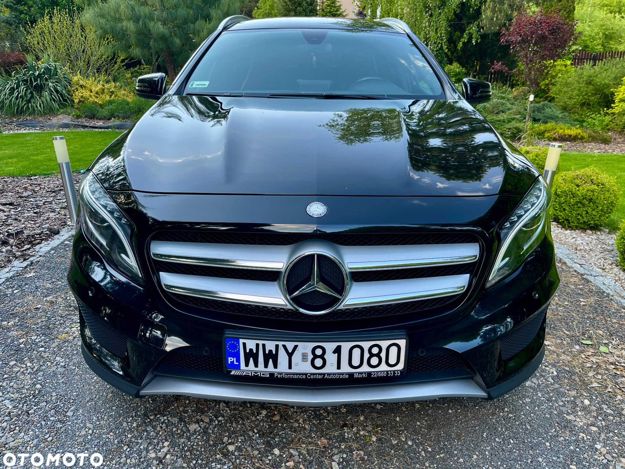 Mercedes-Benz GLA - 9