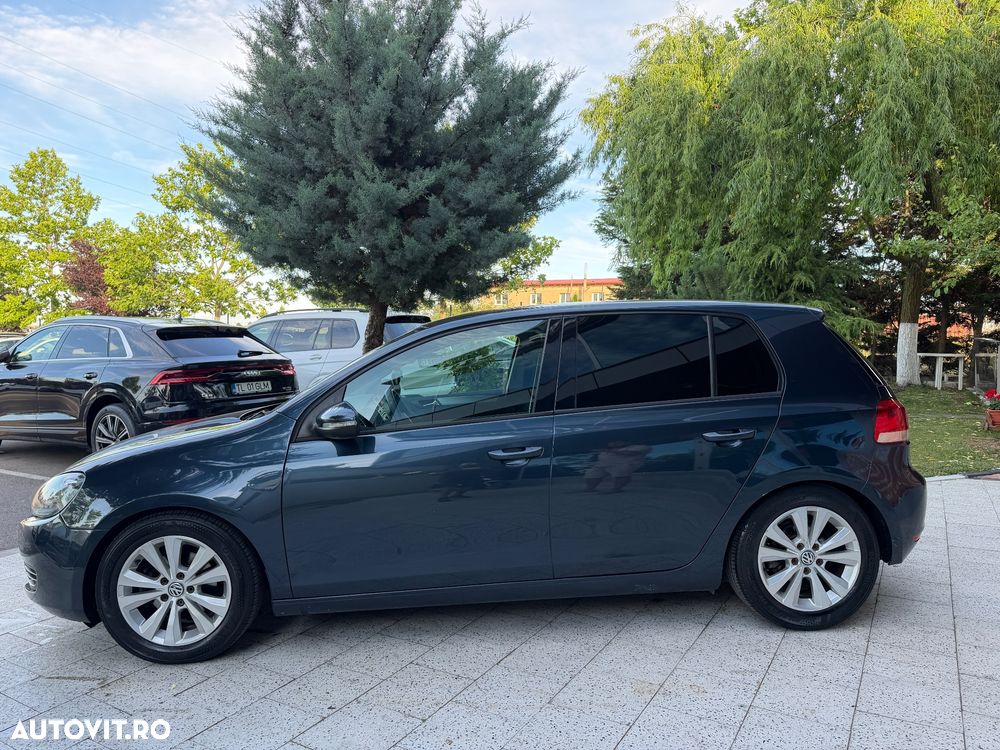 Volkswagen Golf 2.0 TDI Highline - 12