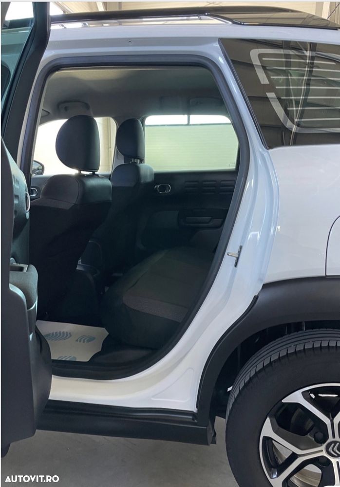 Citroën C3 AIRCROSS BlueHDI 120 Stop & Start EAT6 SHINE PACK - 32
