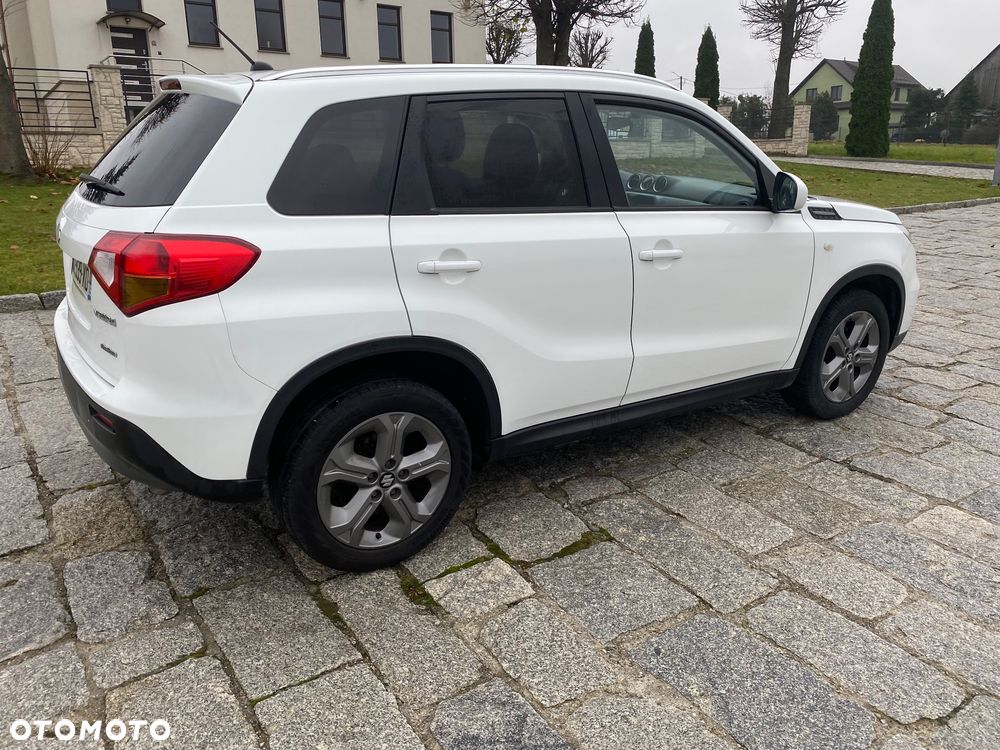 Suzuki Vitara 1.6 (4x4) Allgrip Comfort+ - 8