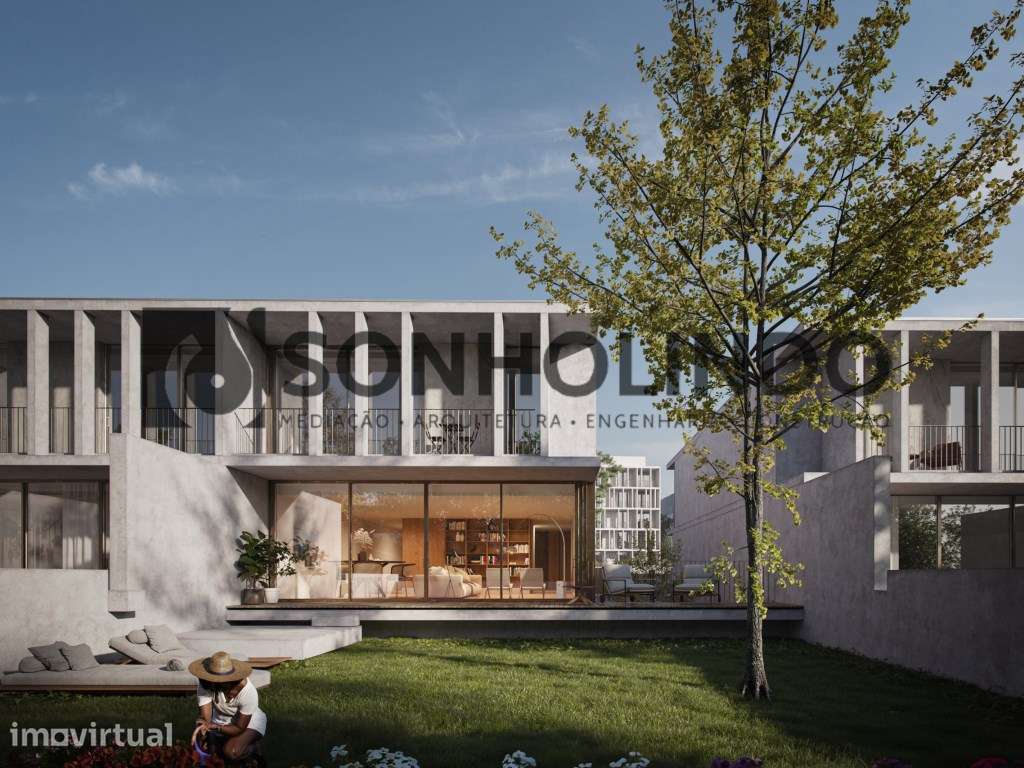 Moradia T3 nova, próximo à praia de Miramar, a apenas 2 km. - Grande imagem: 3/10