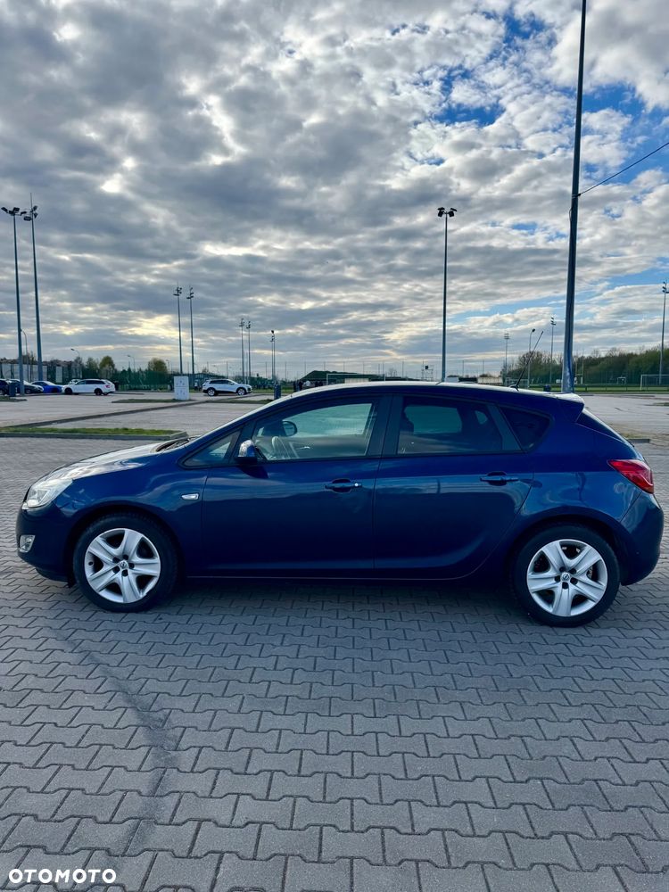 Opel Astra 1.4 Turbo - 5
