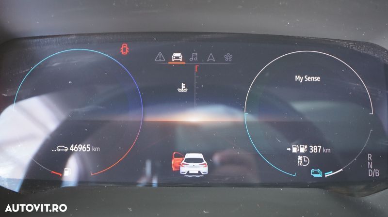 Renault Captur E-Tech Plug-In-Hybrid Intens - 11