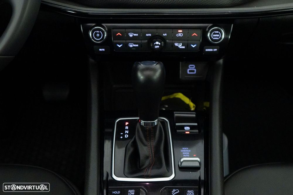 Jeep Compass 1.3 TG Trailhawk - 28