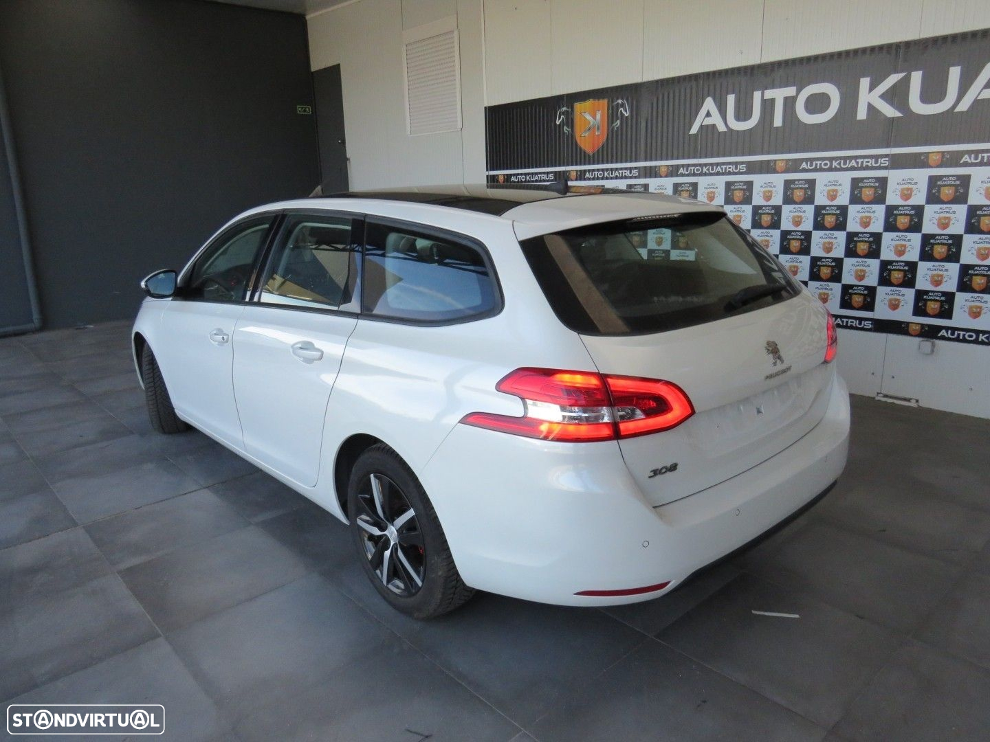 Peugeot 308 SW - 10