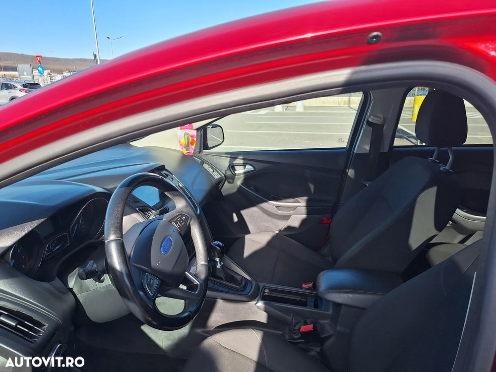 Ford Focus 1.0 EcoBoost Trend - 17
