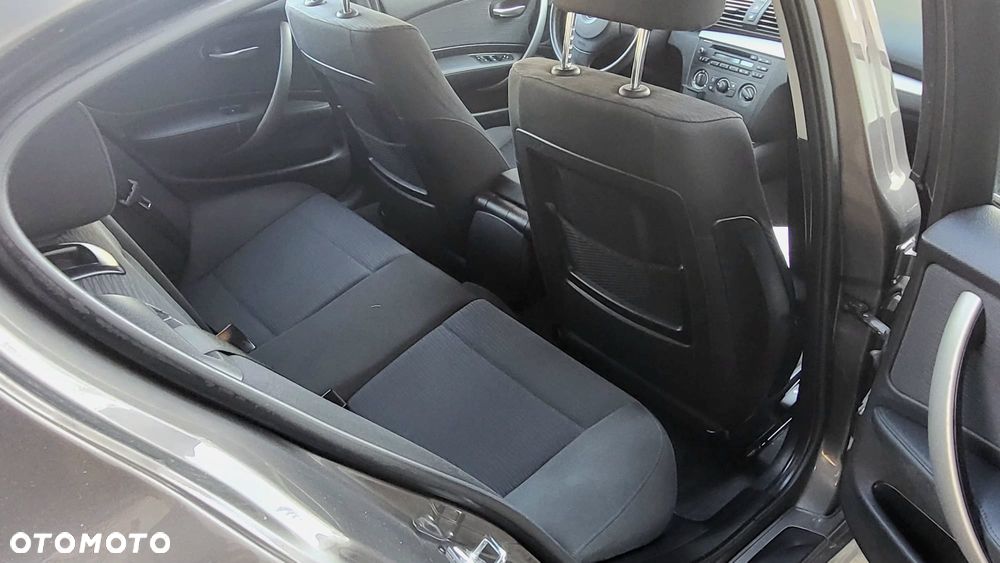 BMW Seria 1 - 14