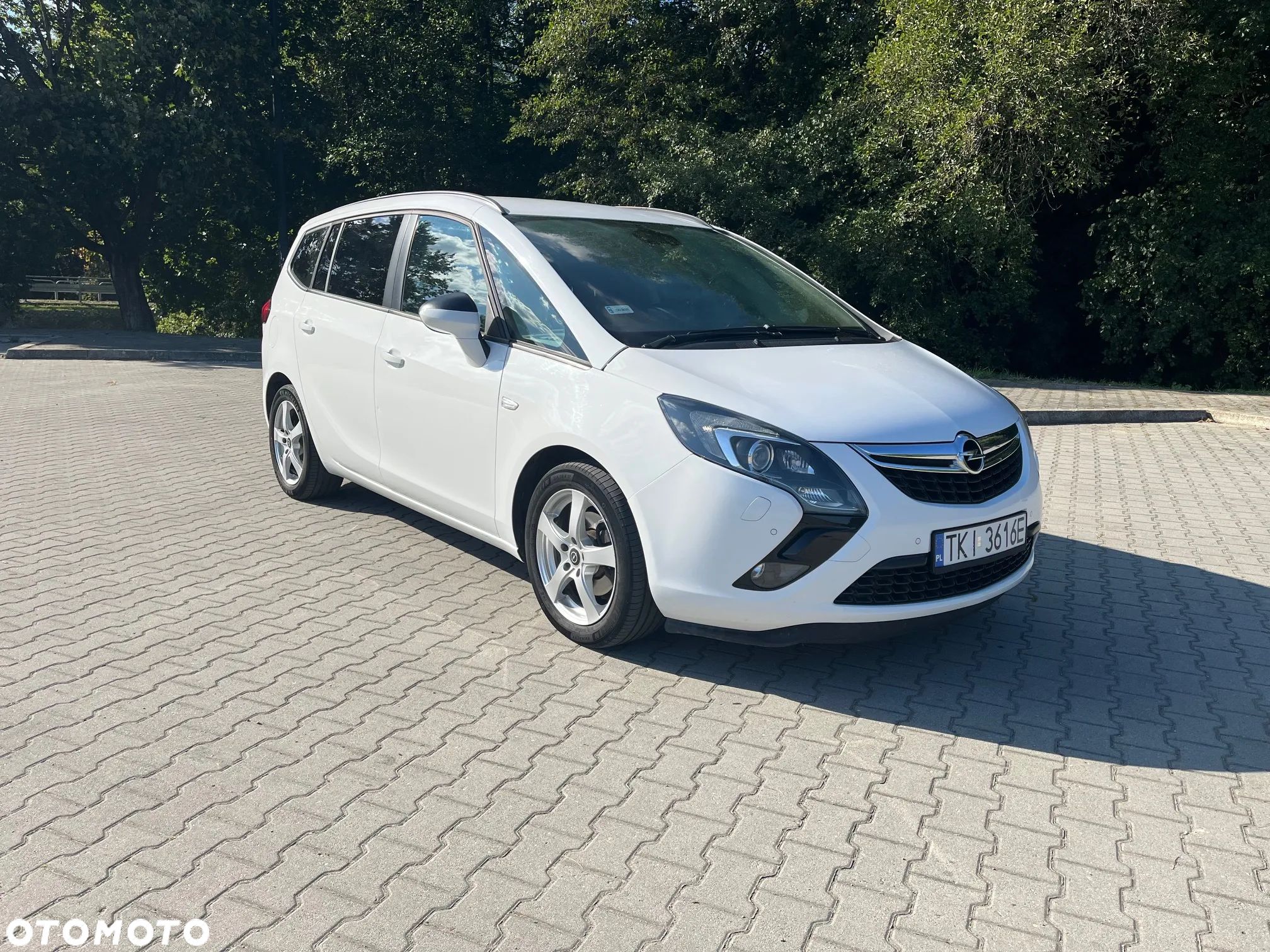 Opel Zafira 1.6 CDTI Cosmo - 1