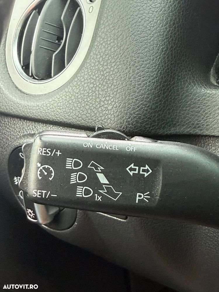 Volkswagen Tiguan 2.0 TDI DPF BlueMotion Technology Exclusive - 18
