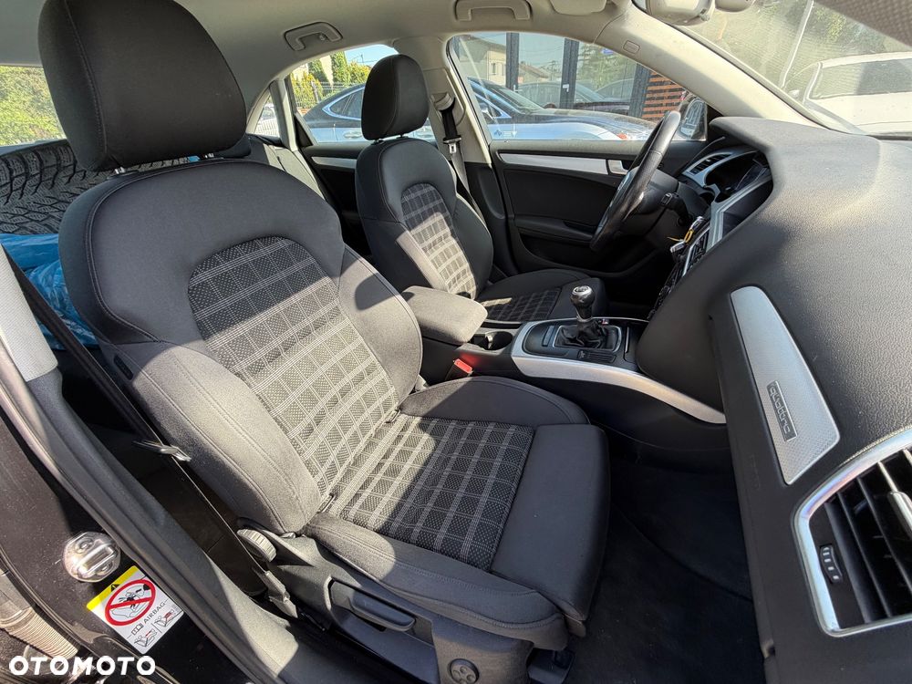 Audi A4 Limousine 2.0 TDI DPF quattro Attraction - 35