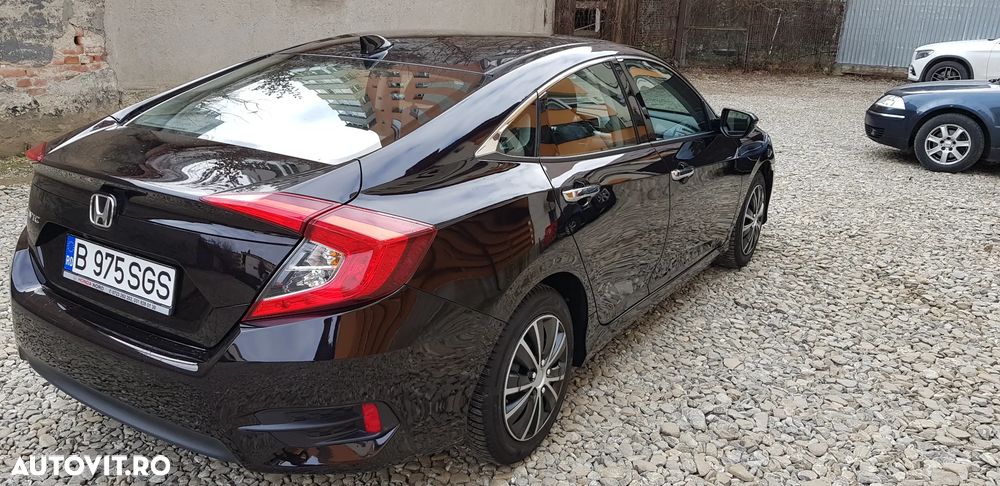 Honda Civic 1.5 VTEC Turbo Elegance Navi - 5