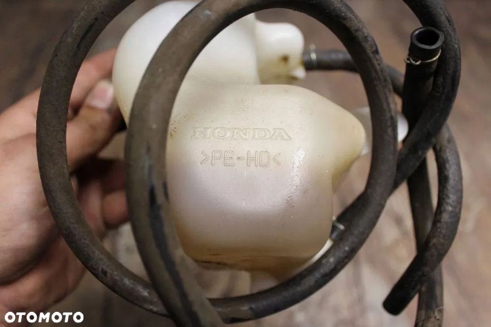 ZBIORNIK WYRÓWNAWCZY HONDA VT750 SHADOW SPIRIT - 6