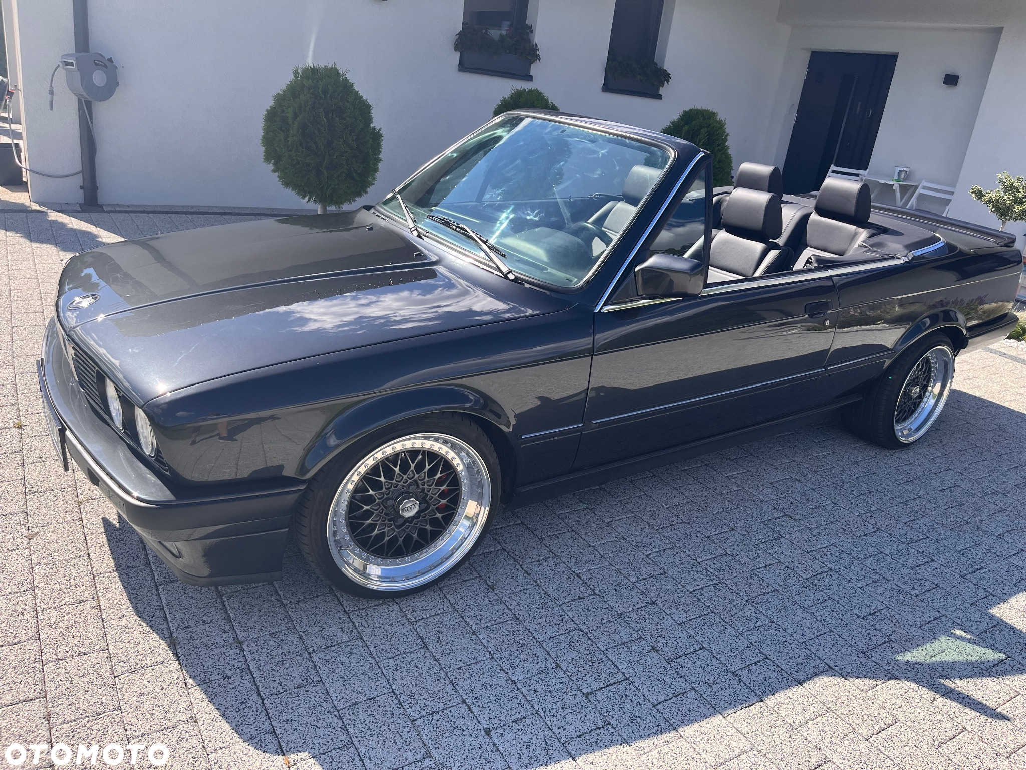 BMW Seria 3 325i - 12