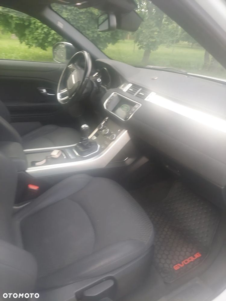 Land Rover Range Rover Evoque - 13