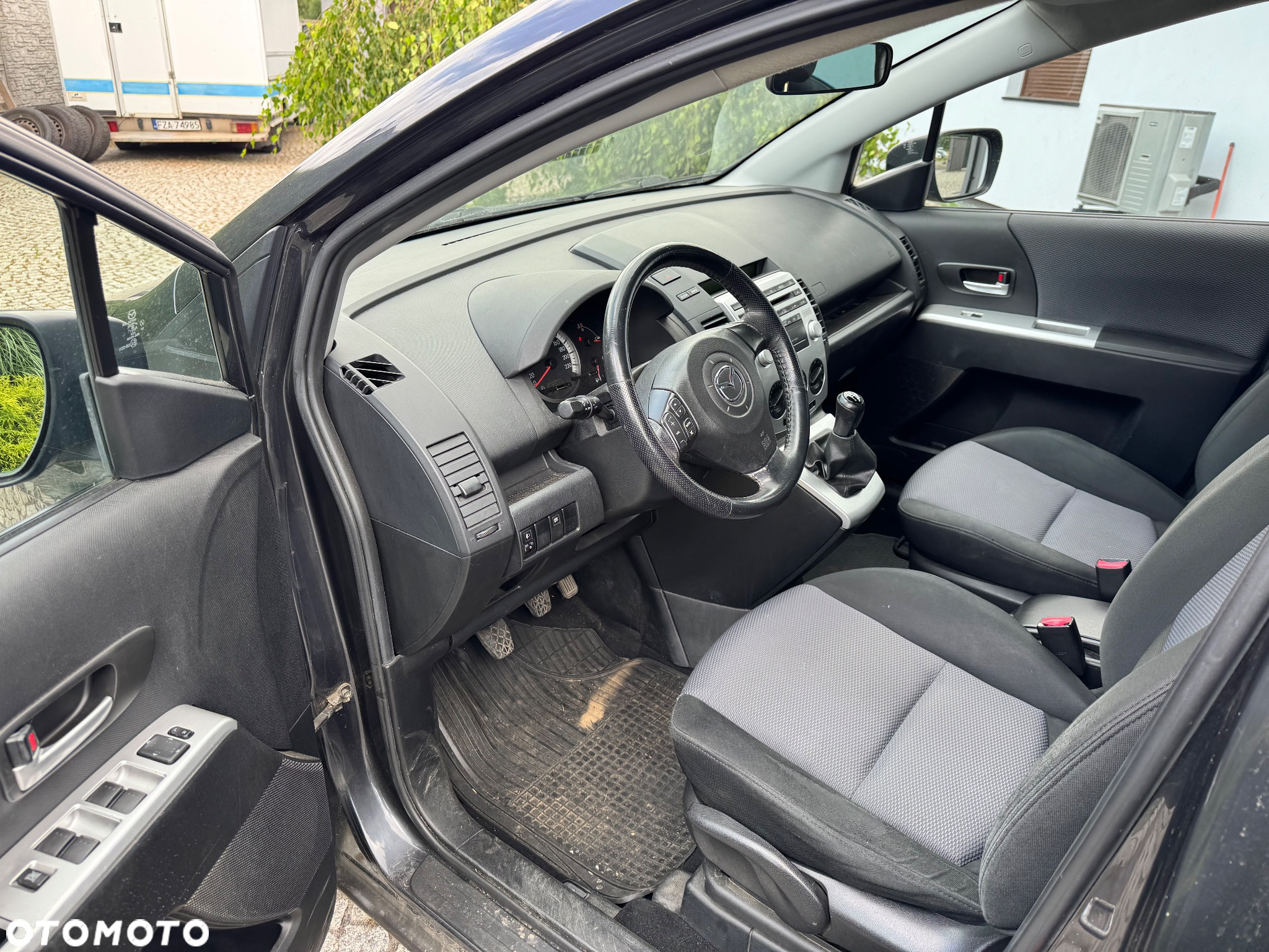 Mazda 5 - 27