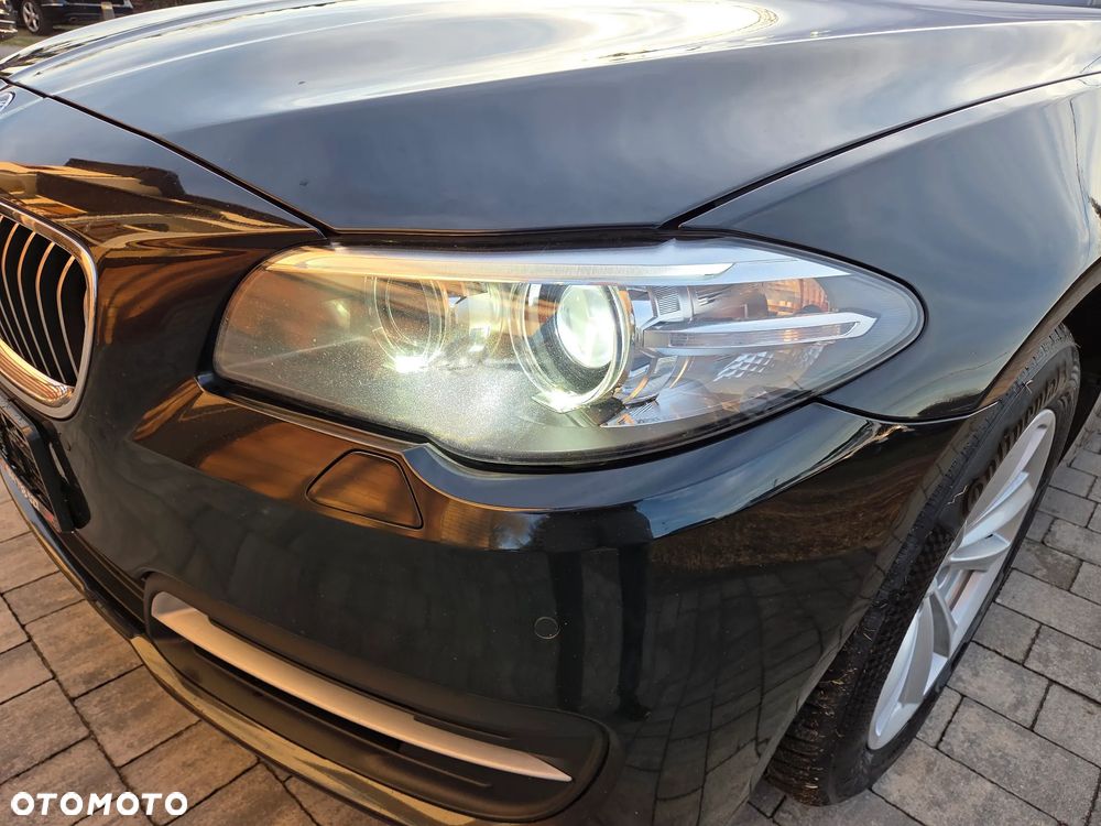BMW Seria 5 520d Sport - 40