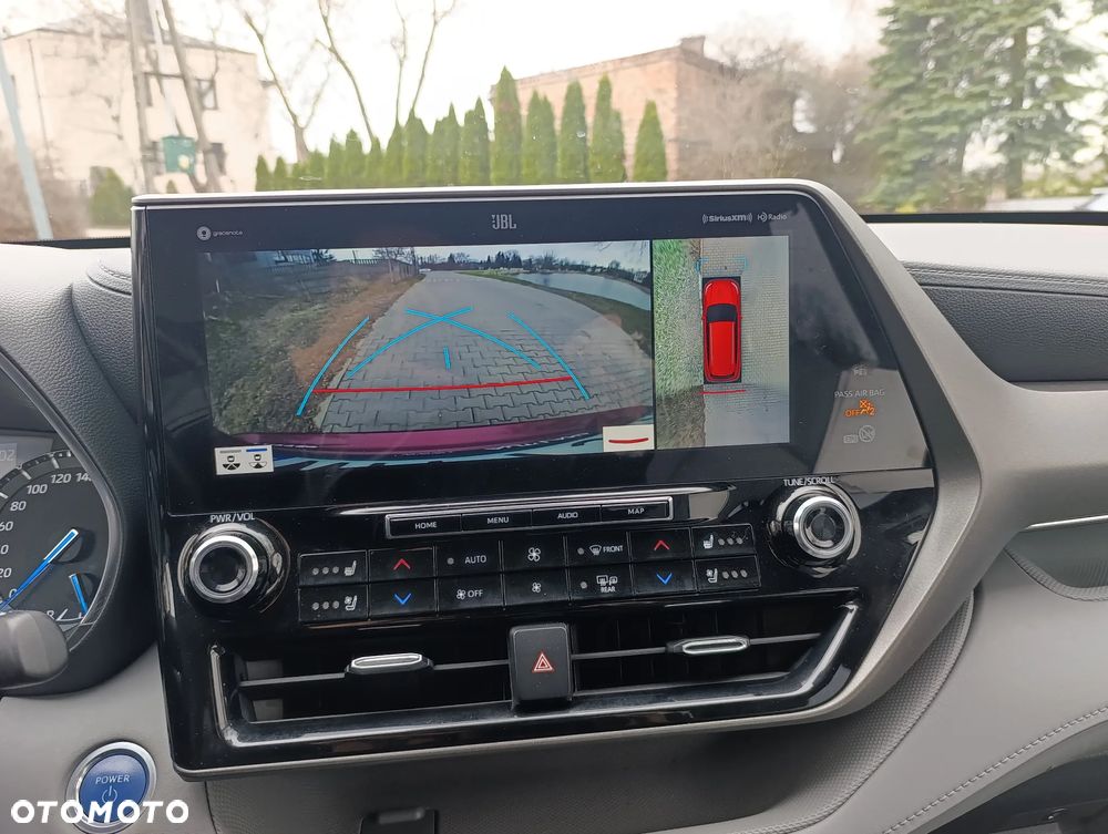 Toyota Highlander 2.5 Hybrid Executive - 16