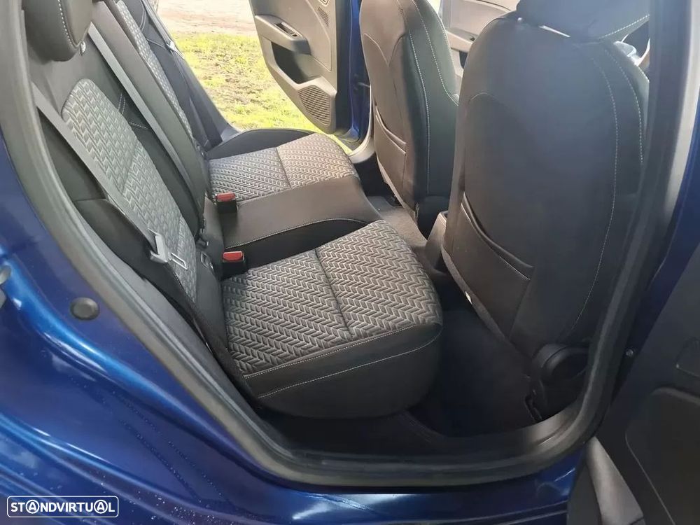 Renault Clio 1.5 Blue dCi Techno — fotografia 16