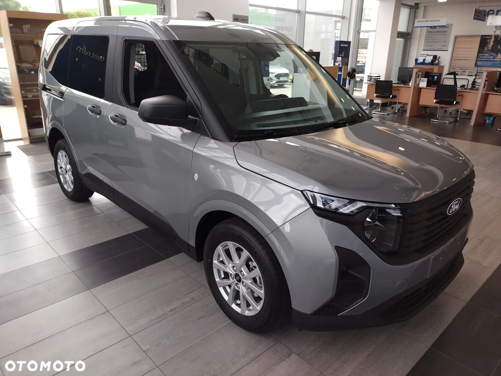 Ford Transit Courier