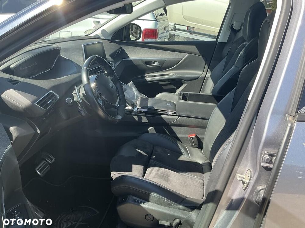 Peugeot 5008 1.6 THP Allure S&S EAT6 - 15