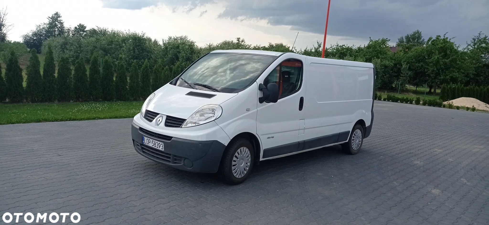 Renault Trafic - 1