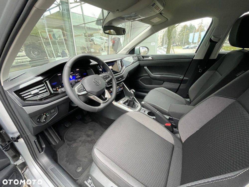 Volkswagen Taigo - 12