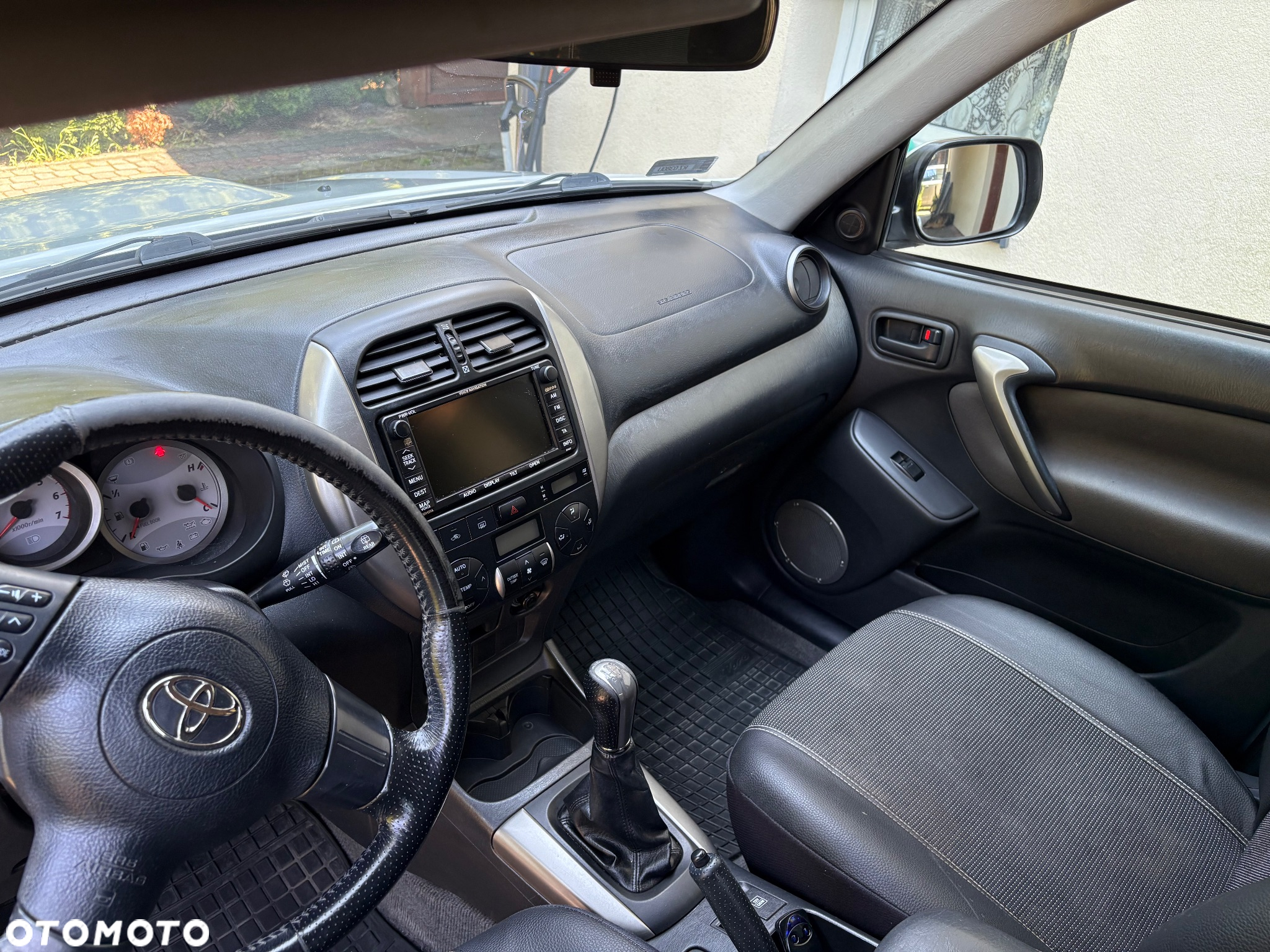 Toyota RAV4 2.0 D-4D 4x4 - 9