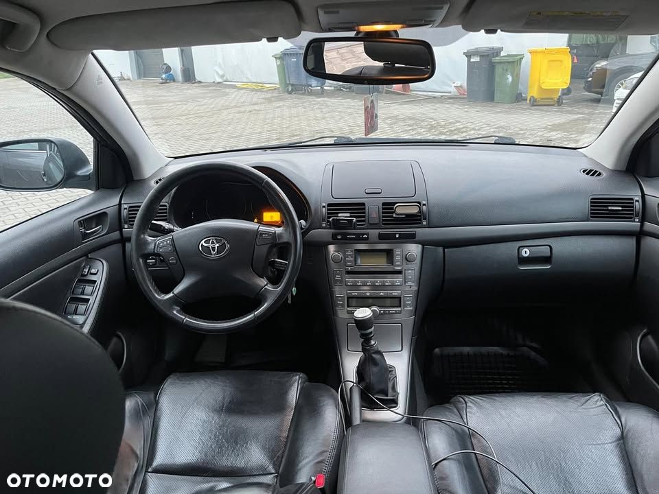 Toyota Avensis 2.0 D-4D Sol Premium - 7