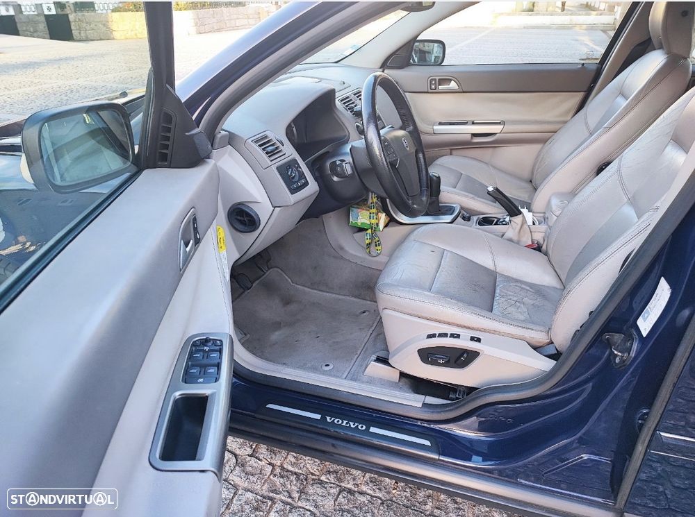 Volvo V50 2.0 D Nível 2 - 17