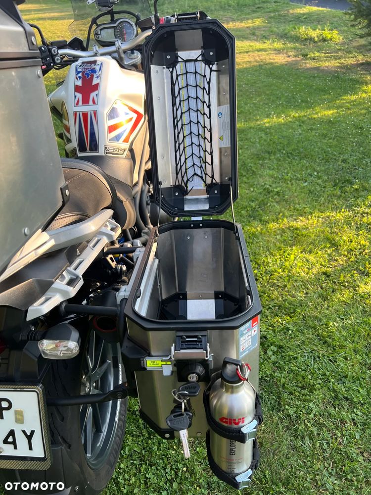 Triumph Tiger - 22