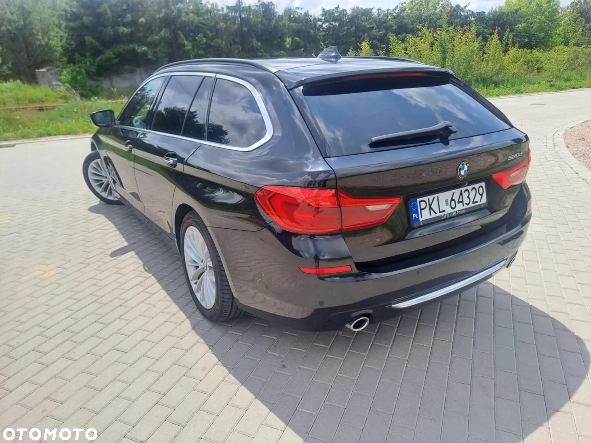 BMW Seria 5 520d Luxury Line - 4