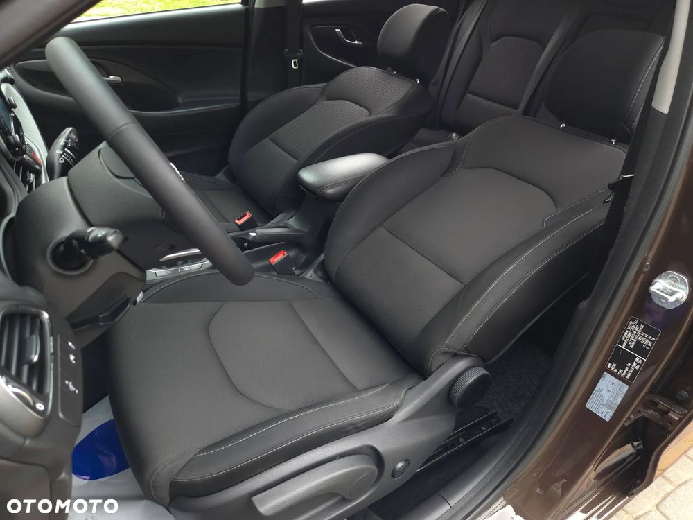 Hyundai i30 1.4 T-GDI Premium - 32