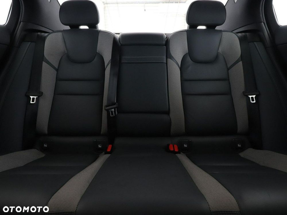 Volvo S60 - 19