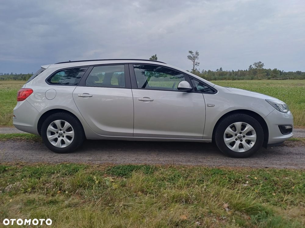 Opel Astra 1.6 CDTI Sport - 2