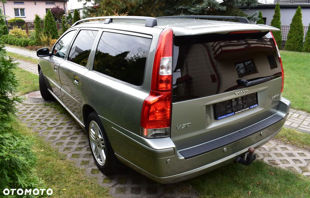 Volvo V70 2.4 Momentum - 6