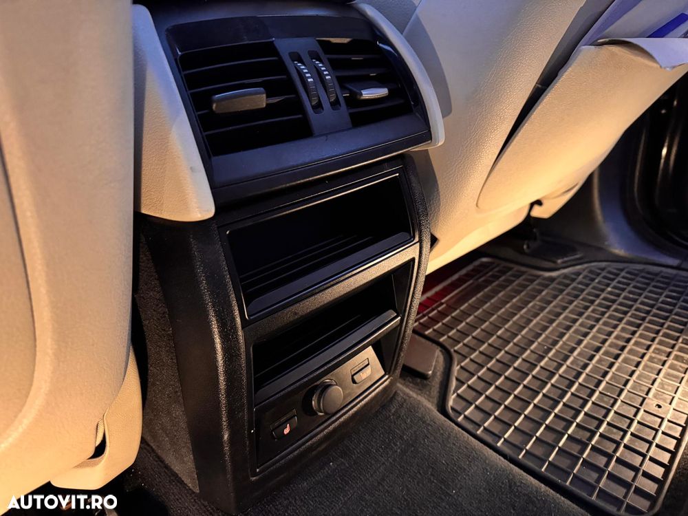 BMW X5 xDrive40d Sport-Aut. - 7