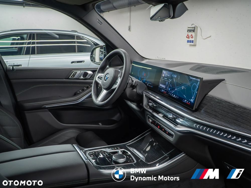 BMW X5 xDrive40i - 22