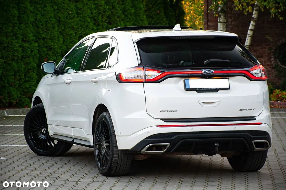 Ford Edge 2.0 TDCi Twin-Turbo 4WD ST-Line - 12