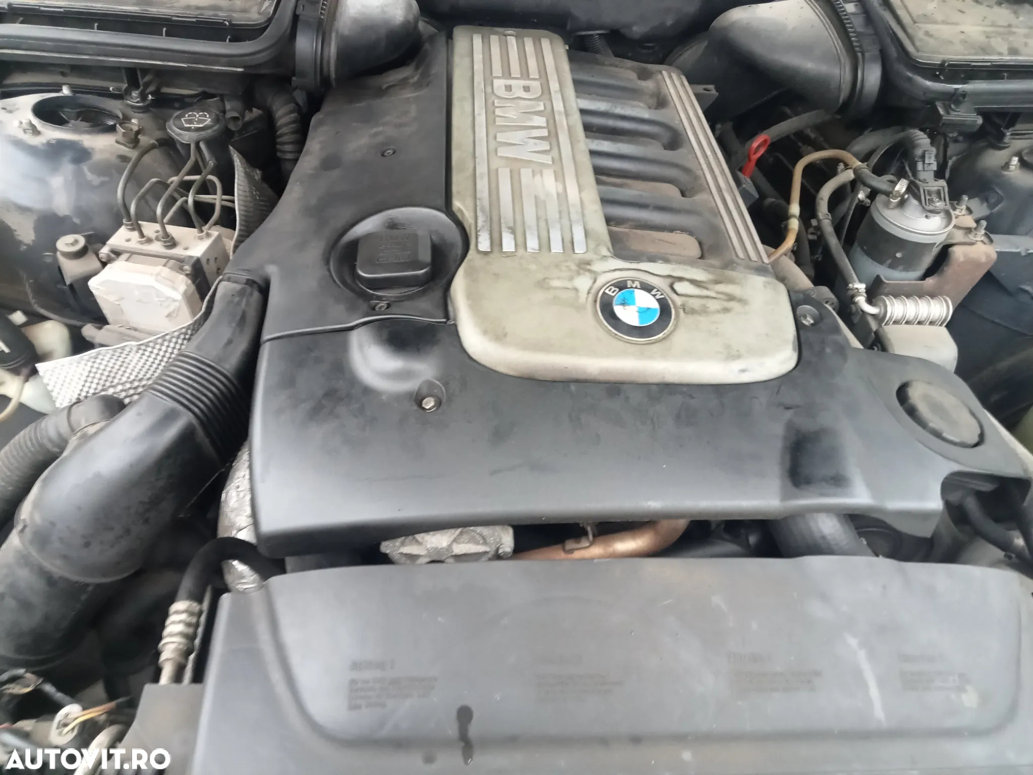 BMW Seria 5 525d - 7