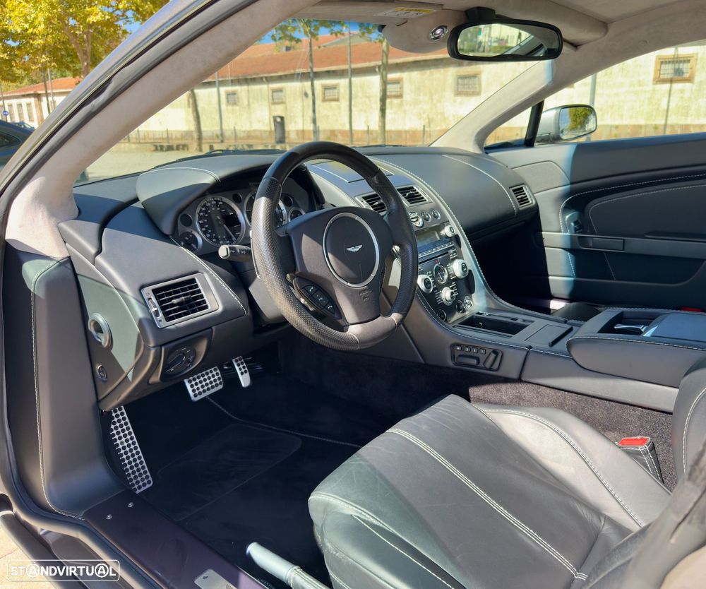 Aston Martin Vantage Coupe V8 Sportshift - 21