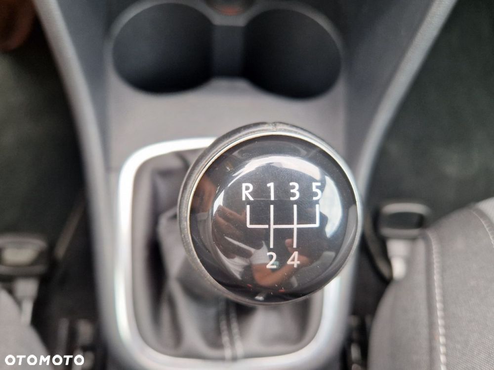 Volkswagen Polo - 14