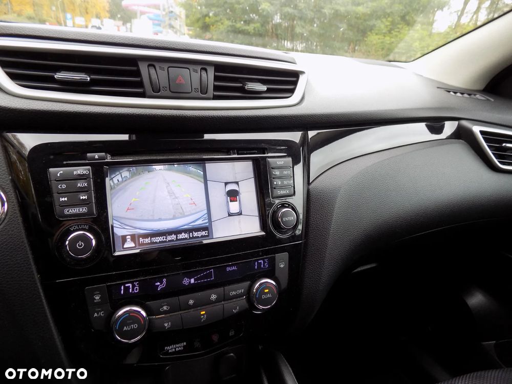 Nissan Qashqai 1.5 dCi Tekna - 17