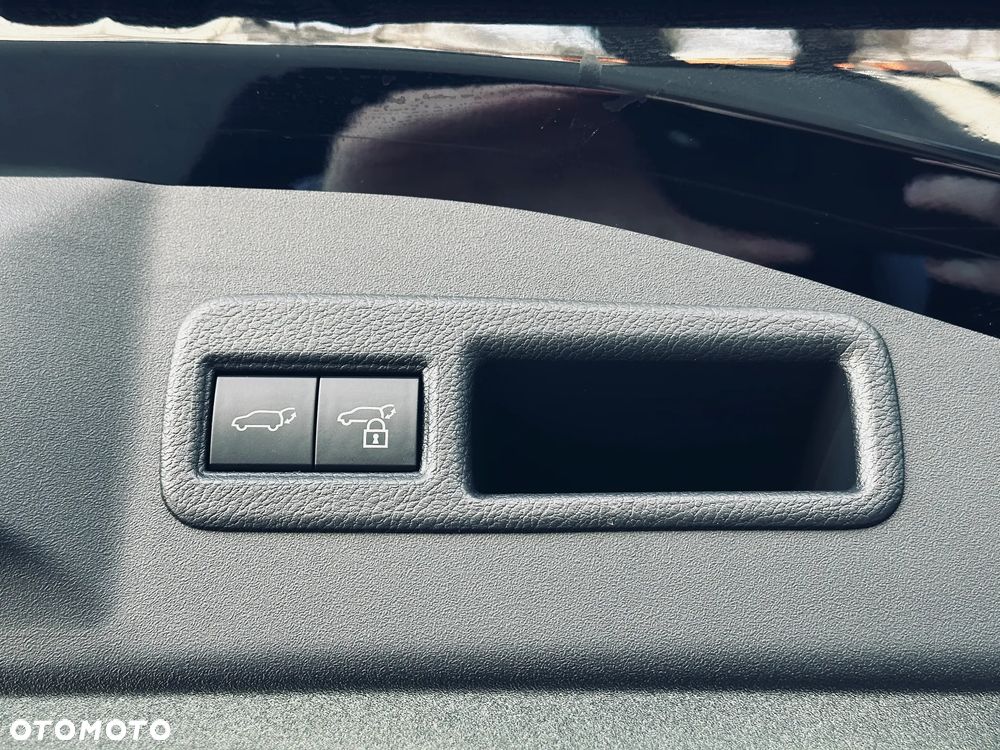 Toyota bZ4X 73.1kWh Style - 14