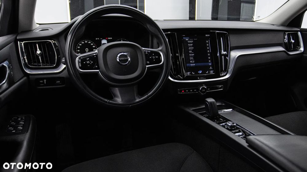 Volvo V60 B4 D Momentum Pro - 14