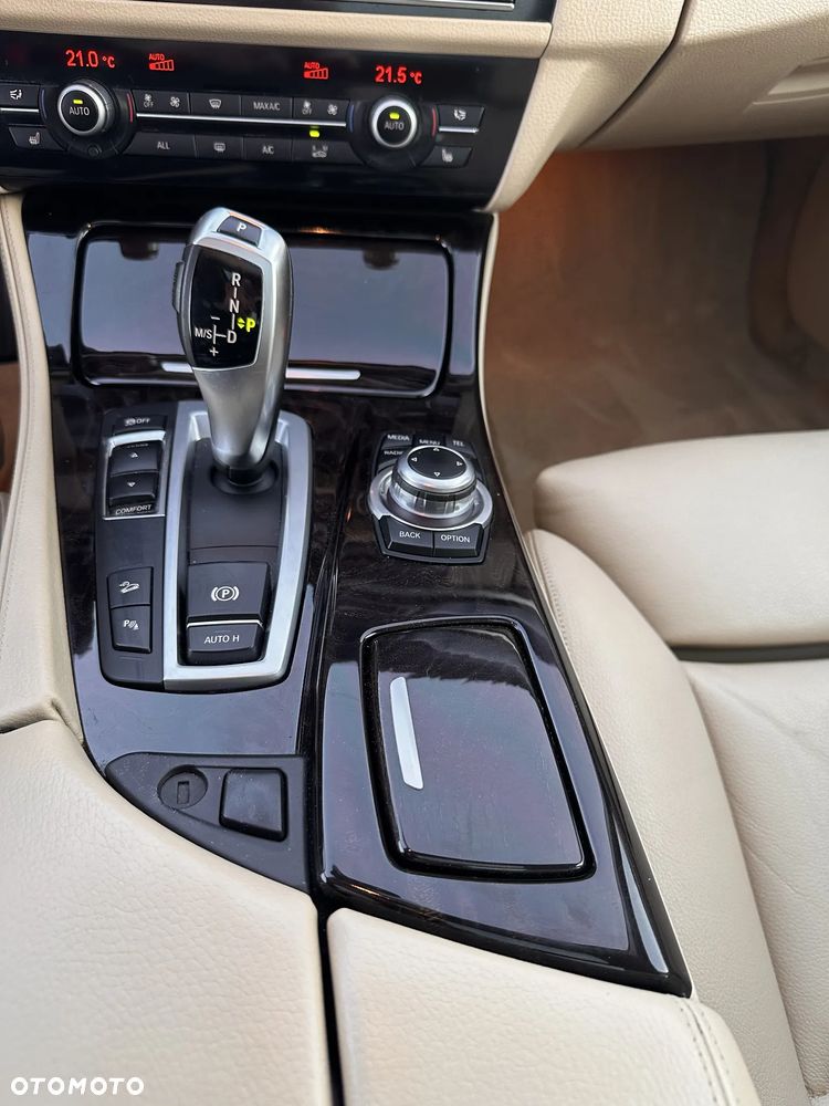BMW Seria 5 - 25