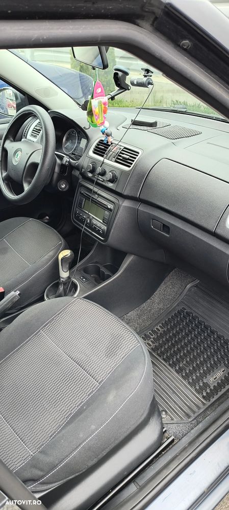 Skoda Fabia 1.2 HTP Ambiente - 4