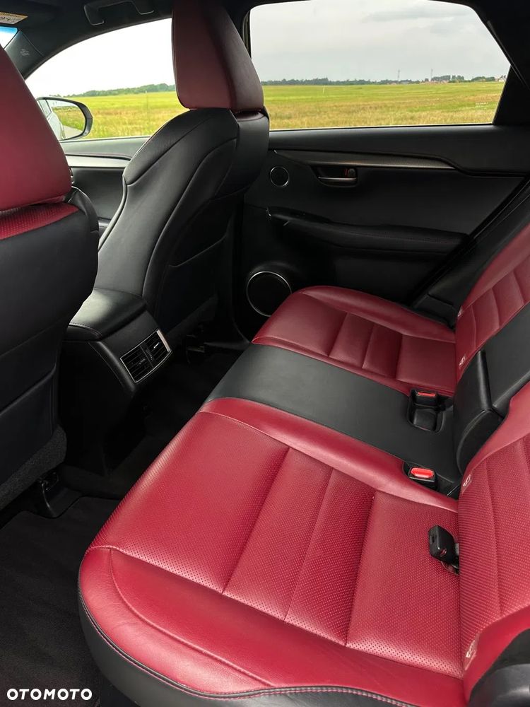 Lexus NX 200t F Sport AWD - 11