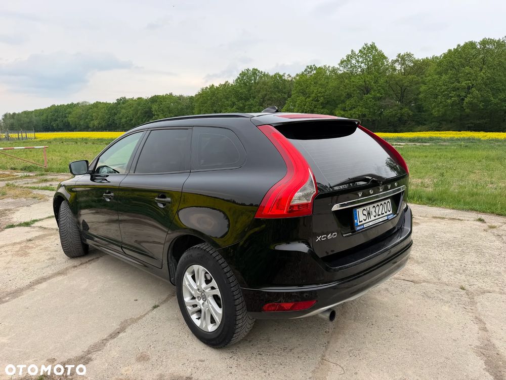 Volvo XC 60 D4 Momentum - 2